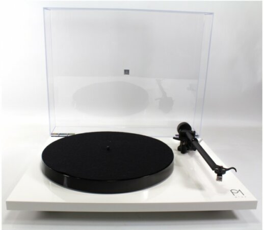 REGA Planar 1 plus
